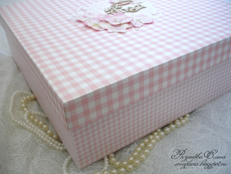 Альбом для девочки. Продается.