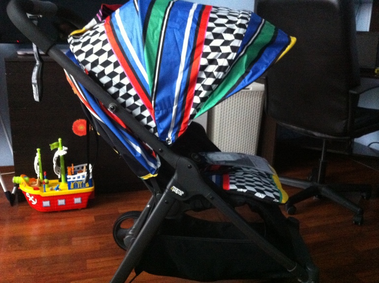 Новый жилец в нашем колясопарке от Mamas & Papas,Armadillo