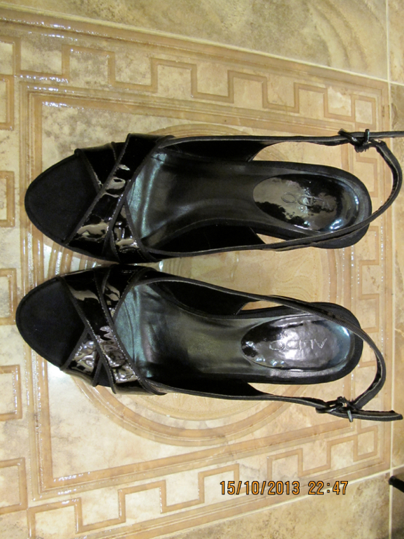 Женская обувь