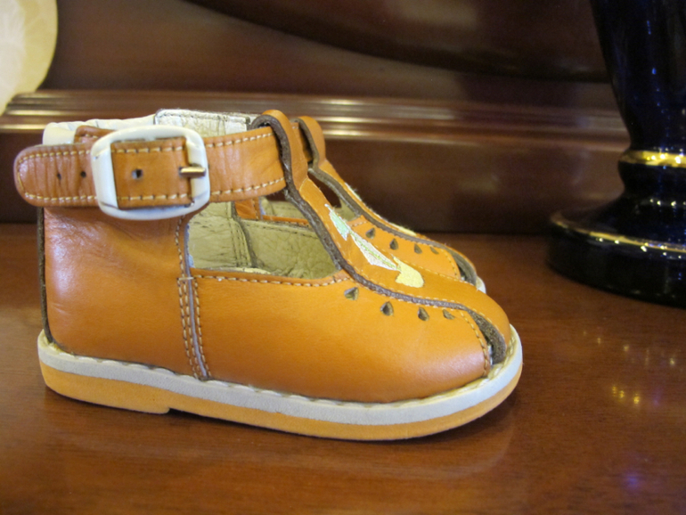 Туфильки Таши-орто б/у, р-р 21, 700 руб