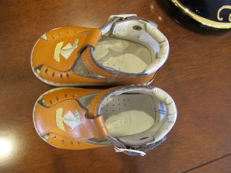 Туфильки Таши-орто б/у, р-р 21, 700 руб