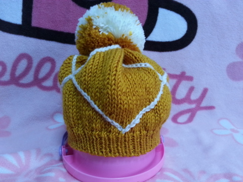 Наша семья свяжет под заказ оригинальные шапки