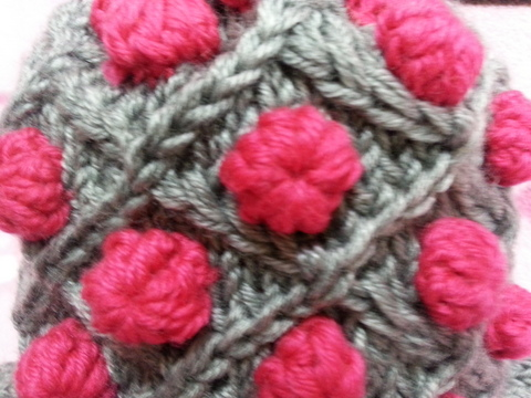 Наша семья свяжет под заказ оригинальные шапки