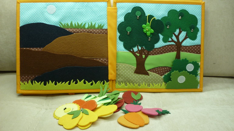 Развивающая книжка в виде сумочки!