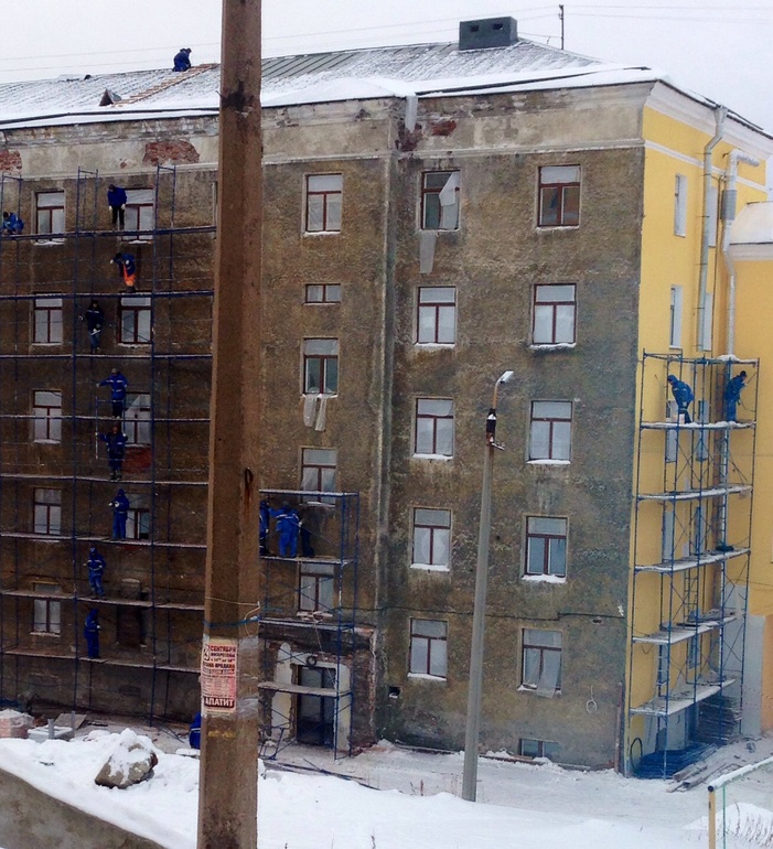 В из нашего окна )))
