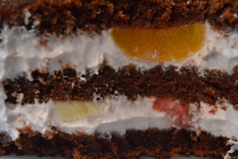 Торт -Гитара и разрезик