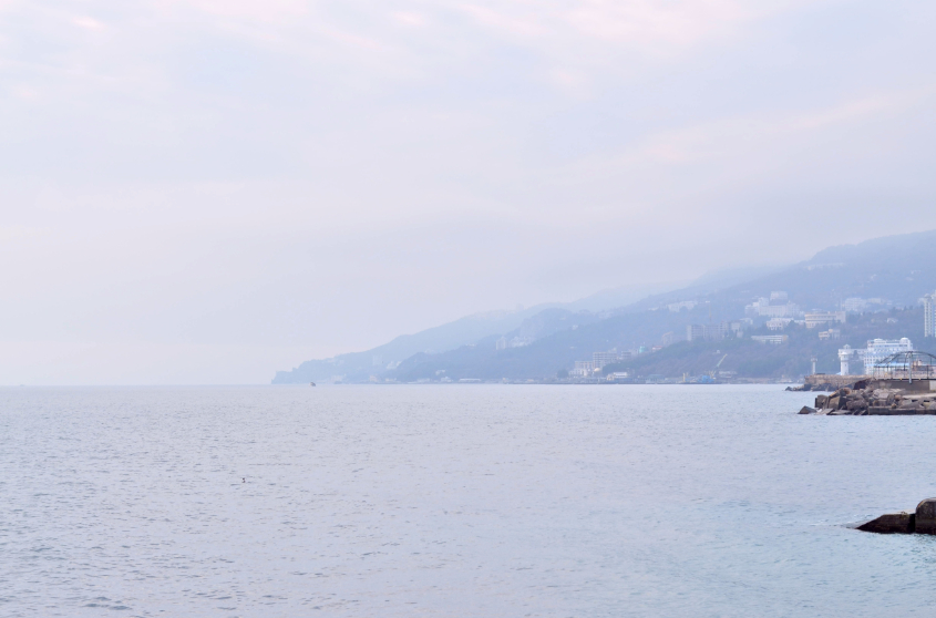 Ялта,набережная,февраль)