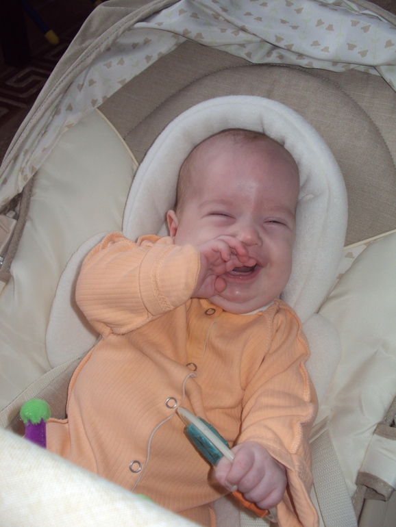 Нашей Плюшке 4 месяца!!!