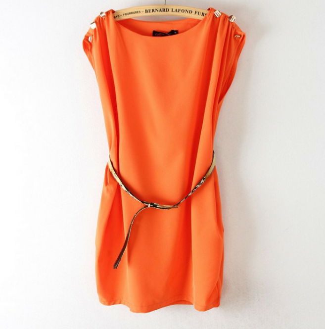 платья, 3 цвета,  цена 650 руб! Сразу на ваш адрес!