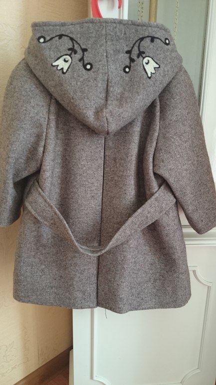 Продаю винтажное пальто на девочку!