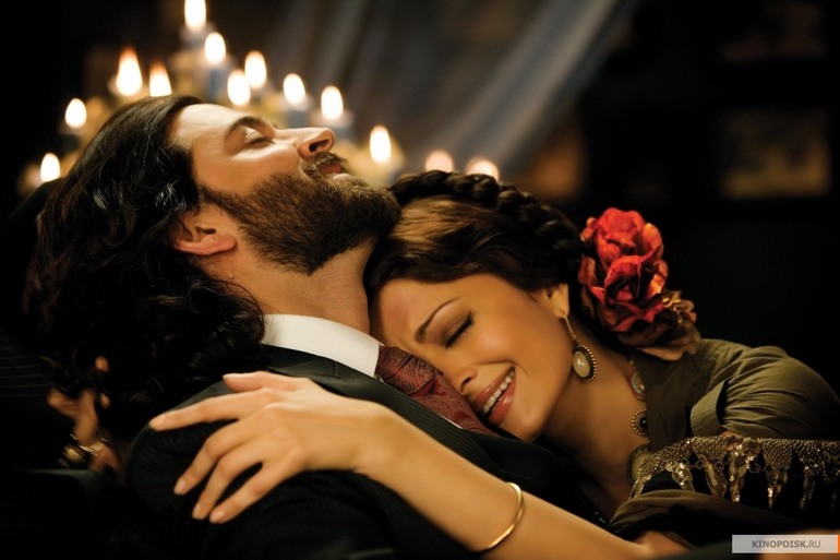 Две истории любви с одним актёром.