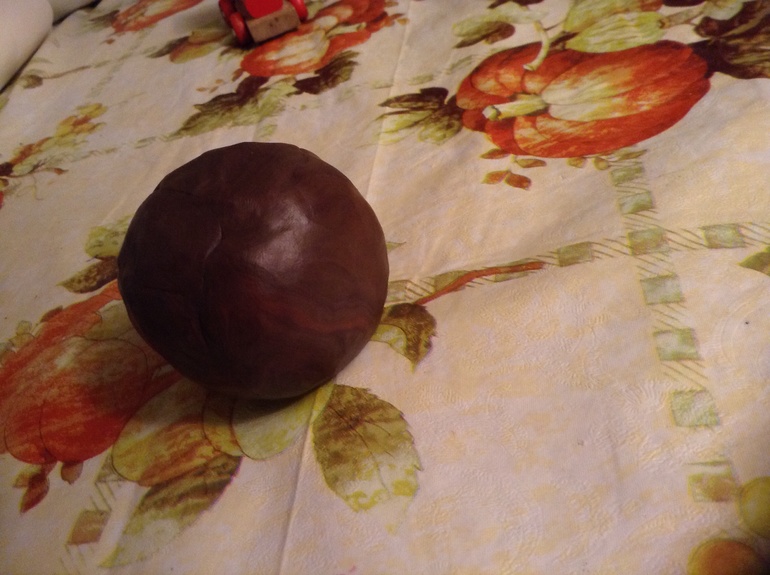 Вот такого цвета будет пластилин...