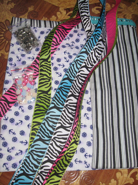 и мы с подарочками