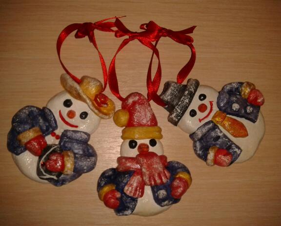 Мама,папа,я-снежная семья))