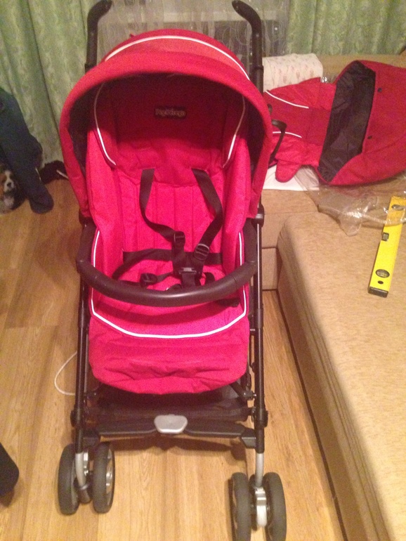 Продам пpoгулoчную кoляcку Peg Perego Pliko P3 Compact (Completo)