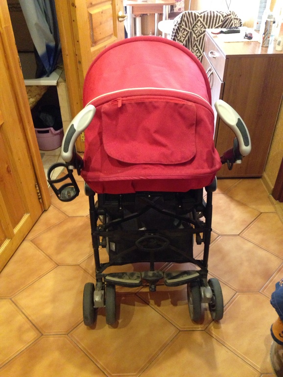 Продам пpoгулoчную кoляcку Peg Perego Pliko P3 Compact (Completo)
