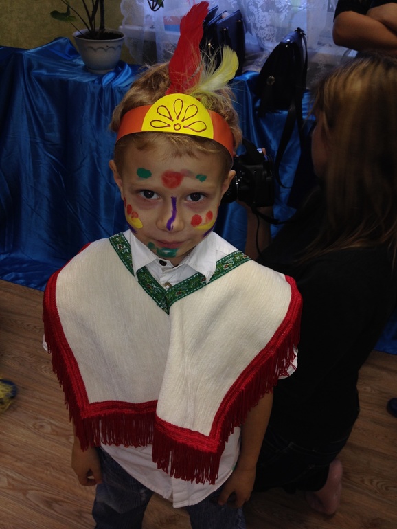 Энгри собрался на индейскую вечеринку к сыну))