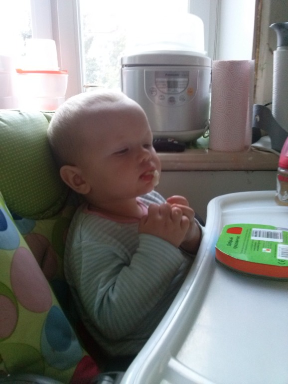 Нам 1 годик!!!! и 2 дня :)