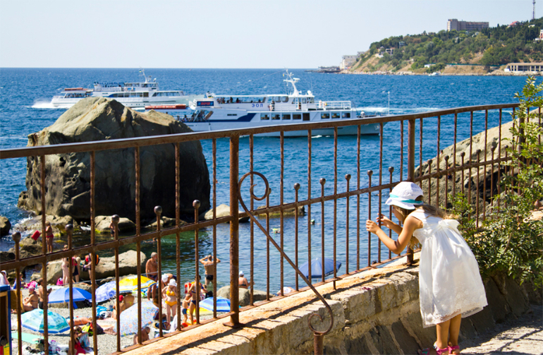 Нимфы в Алупкинском саду. Воронцовский парк