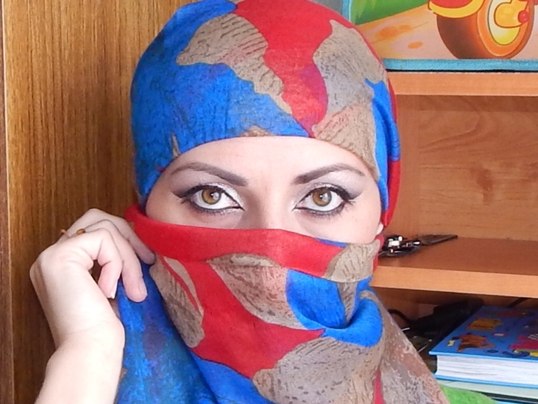 Арабский макияж с палеткой Sleek