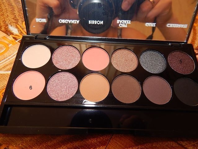 Бордовый макияж