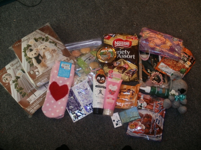 Подарочки из Японии!!