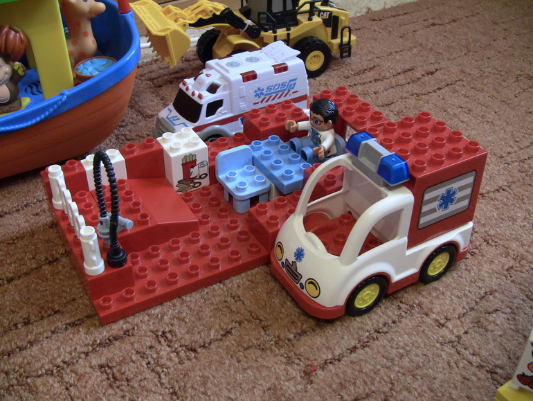 Несколько лего-творений