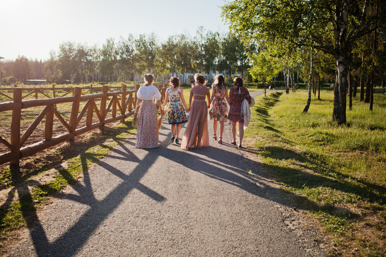 Девичник. полная серия)