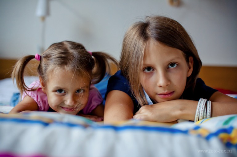 две сестренки!