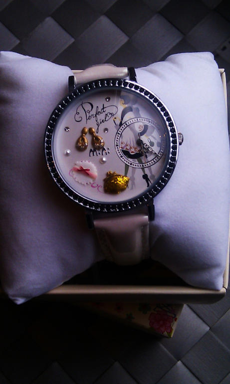 Часы Hand-made. ОРИГИНАЛ. ПОД ЗАКАЗ.