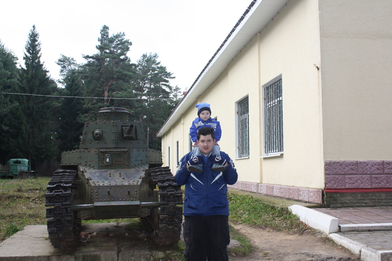 Снегири. Танковый музей