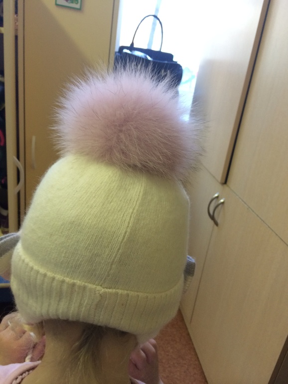 Шапка маломерит на размер