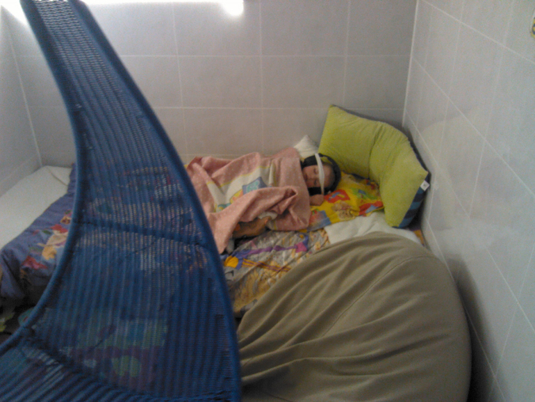 Томатис-терапия в Атлантисе. Фото с нашего 1 курса.