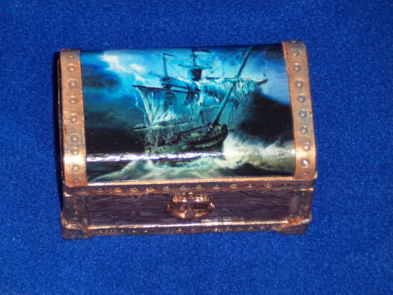 Конкурсная работа. Пиратский сундук