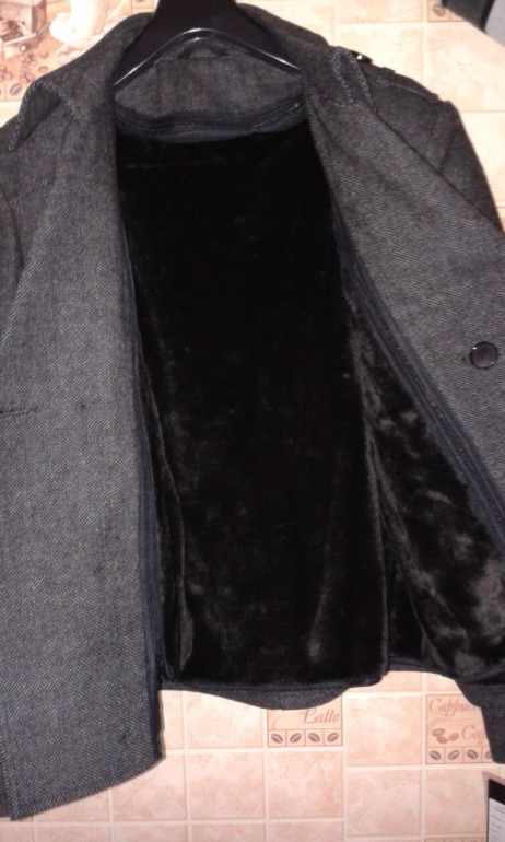 Пальто мужское размер 48