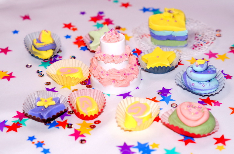 Пластилиновые сладости