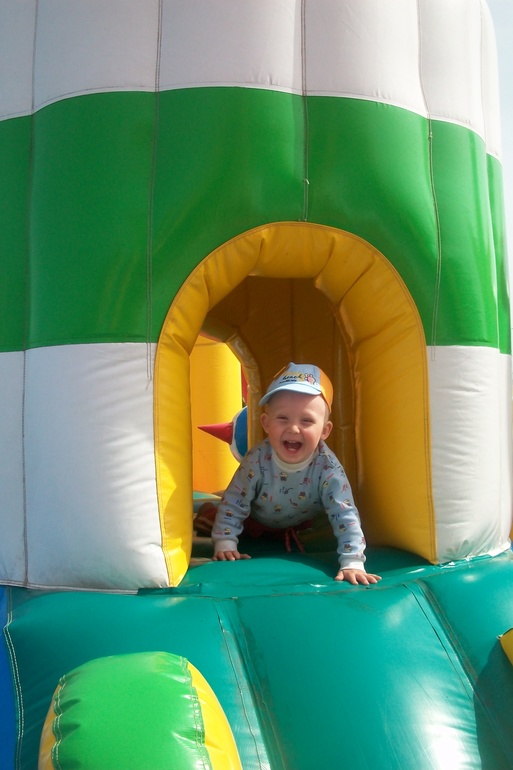 Надувной аттракцион