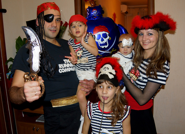 Как мы отмечали годик Аришкин (ну и мои 33 заодно)))