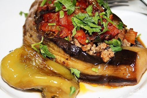 Фаршированные баклажаны по-армянски.