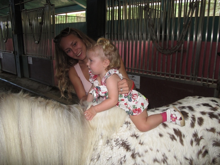 Пунта-Кана с дочкой в 1,4 года, декабрь.