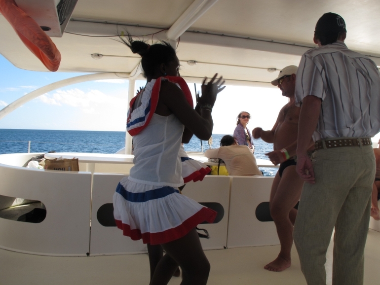 Пунта-Кана с дочкой в 1,4 года, декабрь.