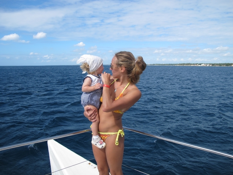 Пунта-Кана с дочкой в 1,4 года, декабрь.