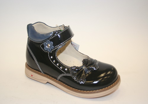 Обувь для школы