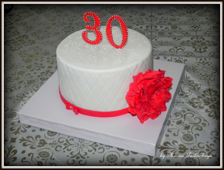 30 лет не было девушки. Тортик на 30 лет девушке. Красивый торт на 30 лет. Тортики на день рождения женщине 30 лет. Торт на юбилей женщине 30 лет.