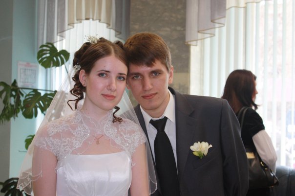 У нас сегодня 5 лет со дня свадьбы.