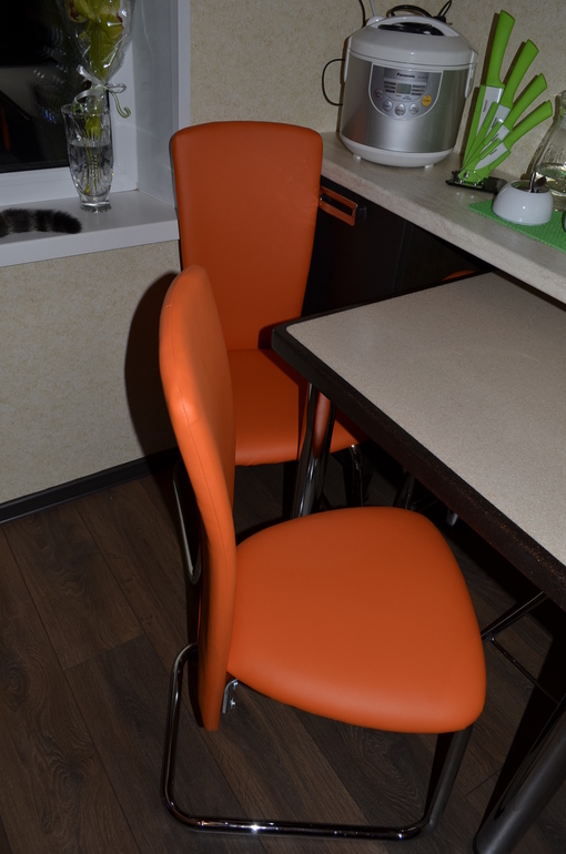 Вот моя кухня -Оранжевое настроение (6 кв.м)