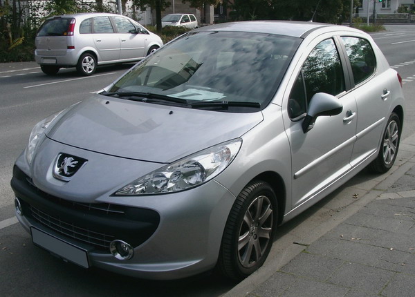 Продам Peugeot 207 1.6 i Автомат