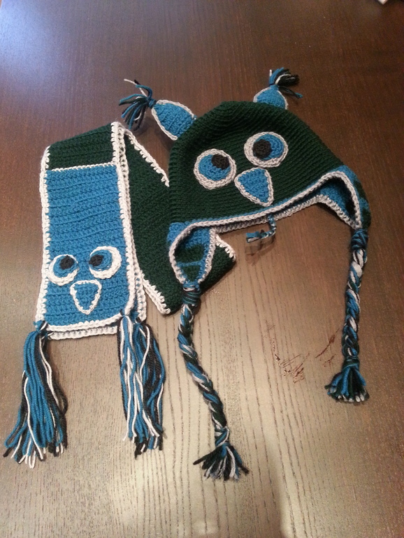 Шапочки крючком.