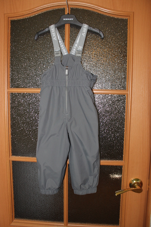 Продам весенне-осенний комбинезон Kerry рост 86