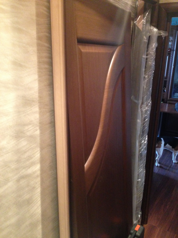 Межкомнатная дверь Ирида Венге глухая 4000р.